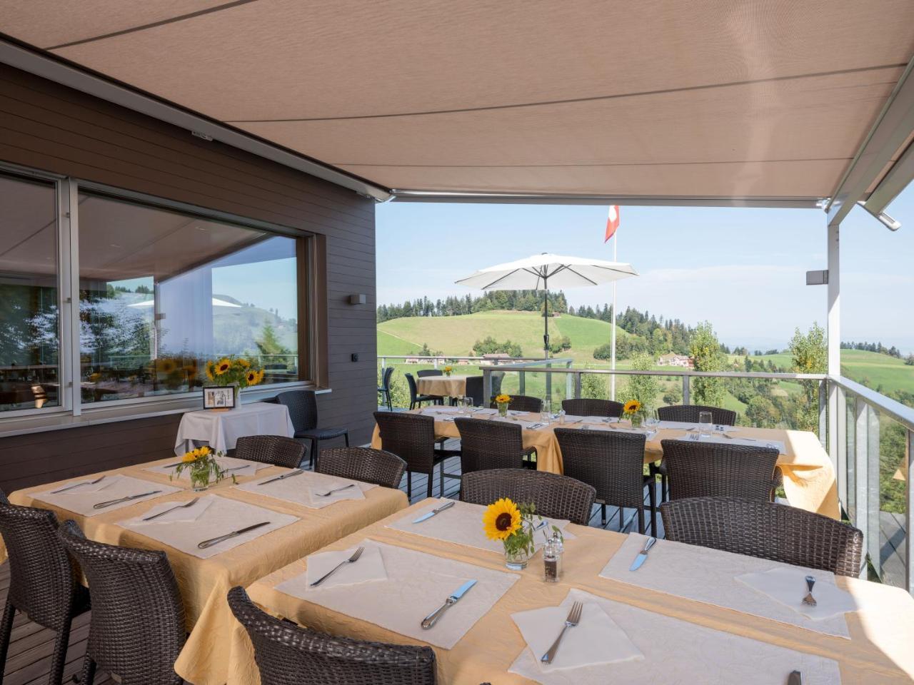 Landgasthof Hotel Menzberg Exterior foto